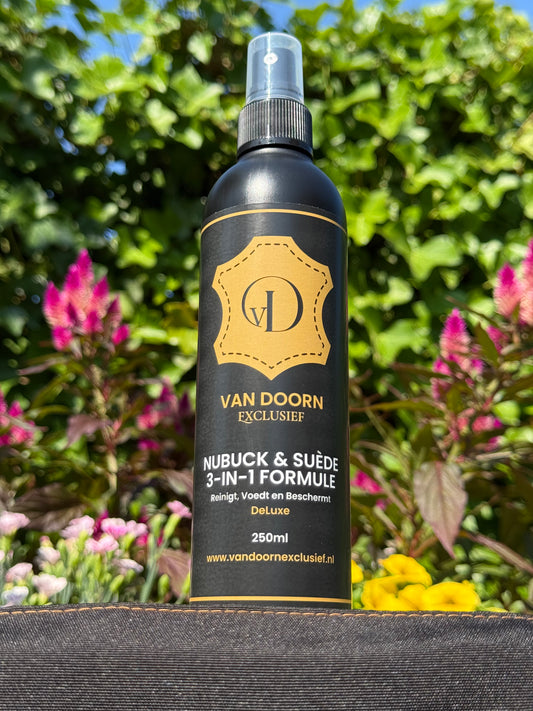 Suède/Nubuck 3in1 Formule. Reinigt,Voedt en Beschermt